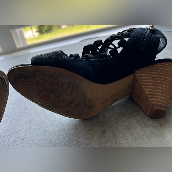 Vince Camuto Navy Suede Heels - Picture 8 of 9